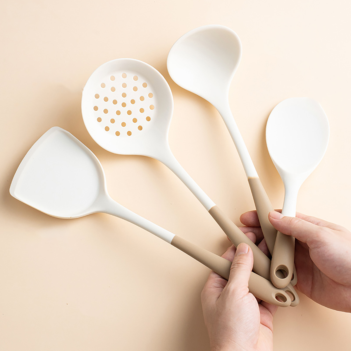Set di utensili da cucina in S - Home Cooking Services recensione e prezzo