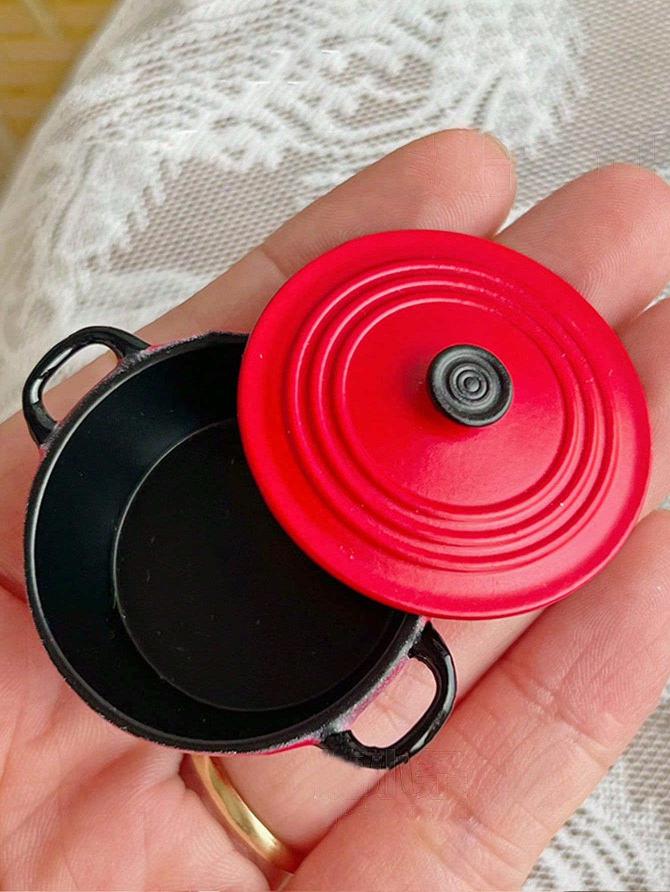 1 Pentola in Metallo Miniatura - Home Cooking Services recensione e prezzo